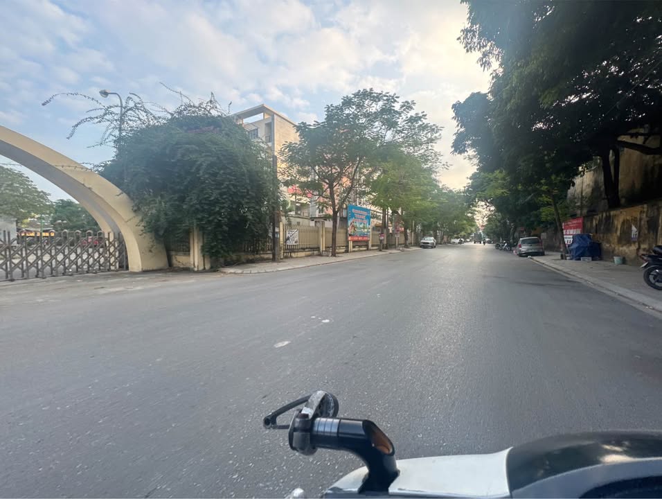 Căn nhà 3 tầng Lê Phụng Hiểu, Bắc Ninh 64m² giá 7 tỷ - Kinh doanh ngay!