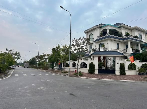 Bán lô biệt thự 330m² KĐT Tân Thành, Uông Bí - Không gian sống đẳng cấp!