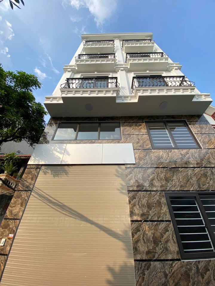 Nhà 4 tầng Ngọc Hồi Thanh Trì 62m² giá thỏa thuận - Ô tô đỗ cổng!