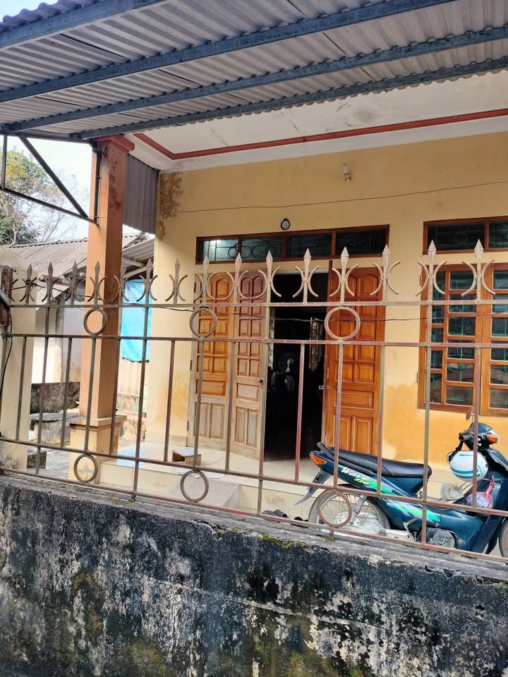 Nhà cấp 4 Trấn Yên 138m² giá 1.1 tỷ - Gần đường Phạm Văn Đồng!