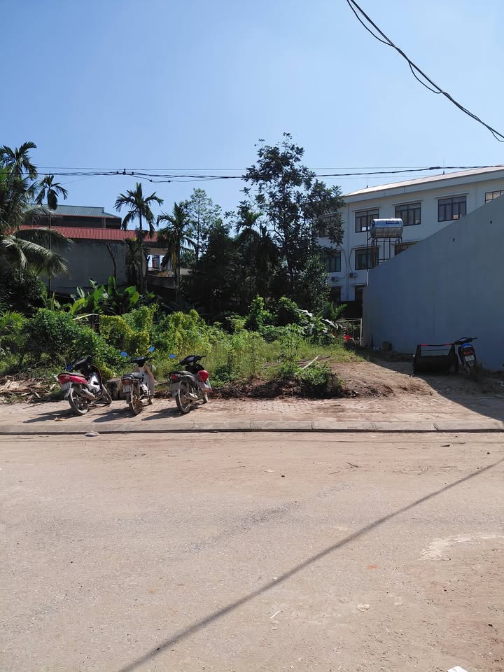 Lô đất phường Âu Lâu, Yên Bái 75m² giá 1.19 tỷ - Đường nhựa rộng rãi, vị trí đắc địa!