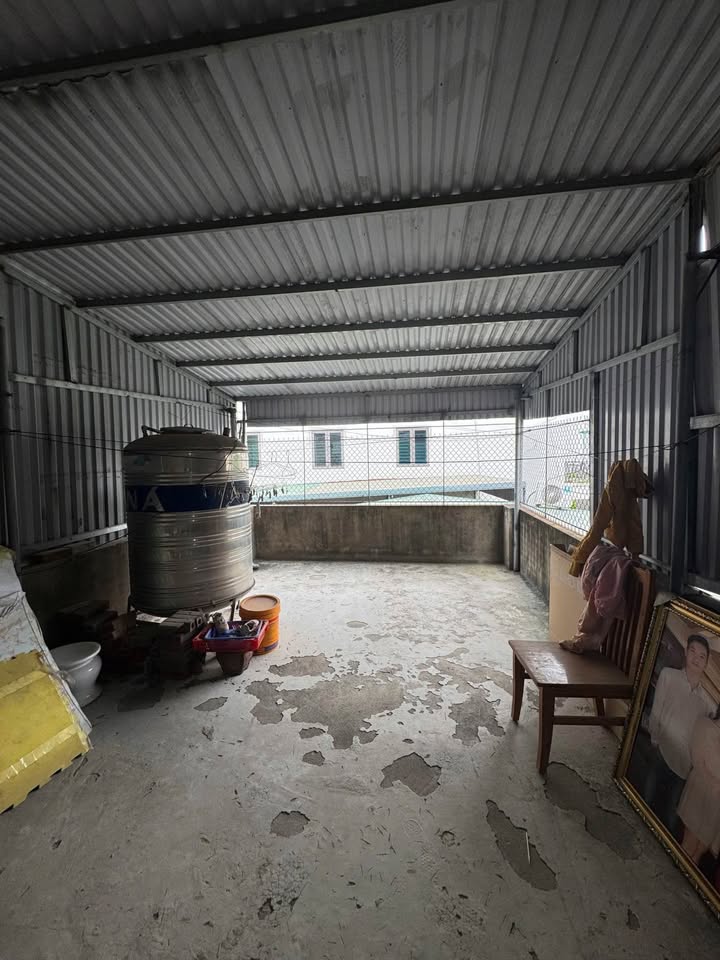 Nhà 2 tầng chính chủ bán gấp tại Đông Hương, Thanh Hóa - Giá chỉ 2.28 tỷ!