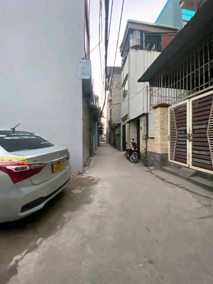 Nhà riêng Bồ Đề Long Biên 30m² giá 5.x tỷ - Sẵn sàng vào ở ngay!