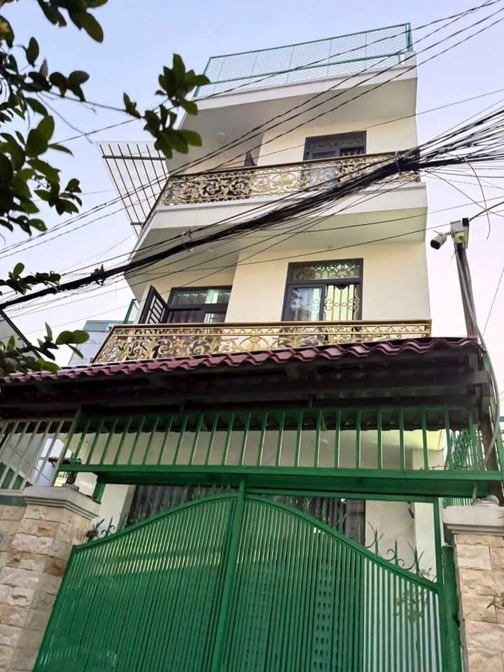 Căn hộ dịch vụ Đặng Văn Bi, Thủ Đức 290m² giá 15.5 tỷ - Đầu tư sinh lời cao!