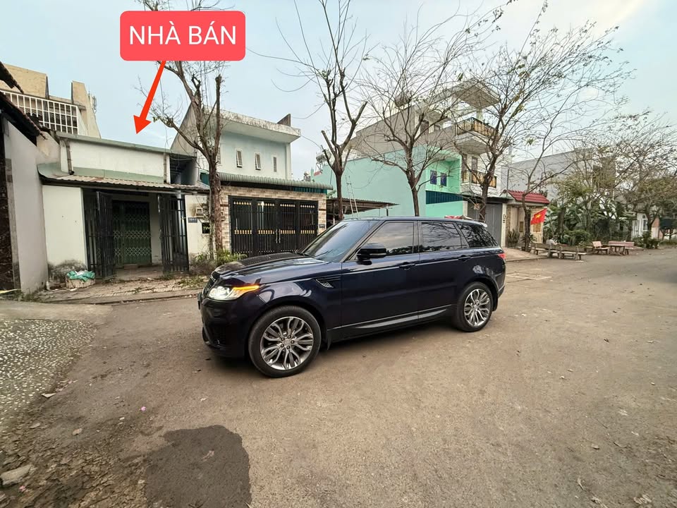 Nhà cấp 4 Hẻm 47 Trường Lưu Quận 9 73m² giá 3,6 tỷ - Sổ hồng riêng, không quy hoạch!