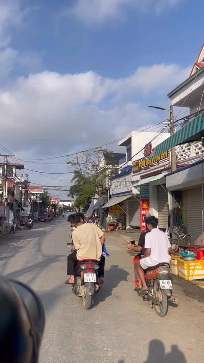 Bán nhà Ninh Phú - Đa Lộc 100m² - Nhà 2 mặt tiền thoáng mát!