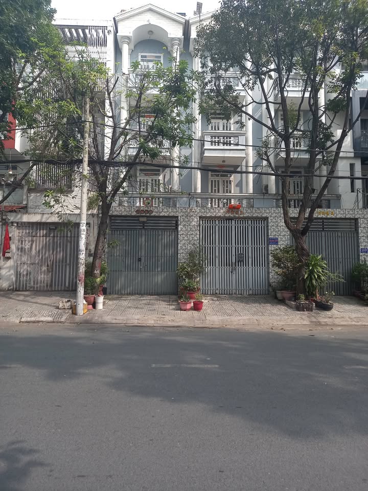 Nhà phố đường 44, Bình Phú 2, Q6 - 80m² giá 13.6 tỷ - Sẵn sàng giao dịch ngay!