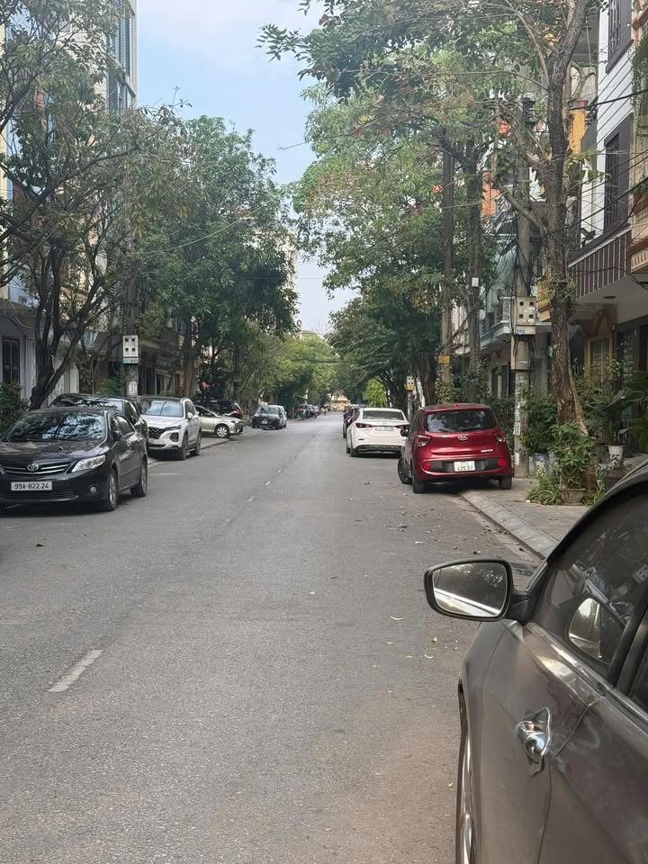 Nhà phố Suối Hoa, Bắc Ninh 74m² giá 13 tỷ - Đầu tư lý tưởng!