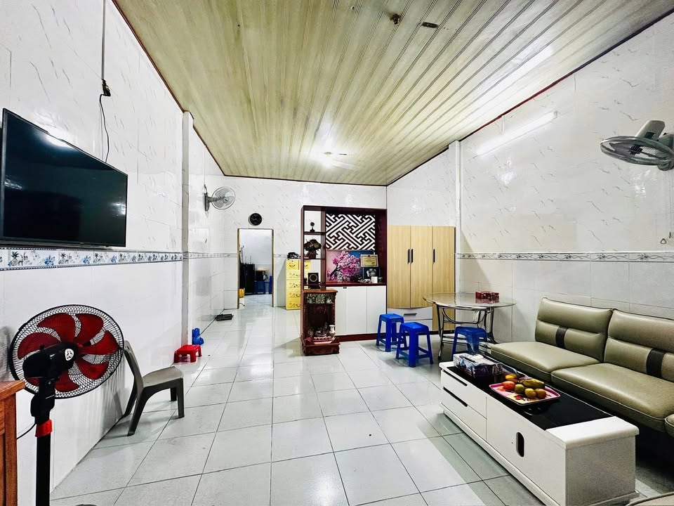 Nhà riêng hẻm 68 Đồng Ngọc Sứ, An Thới 70,6m² giá 1 tỷ - Ô tô vào tận nhà!