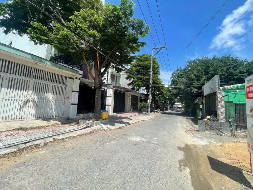 Bán đất 112m² Hẻm 145 Vườn Lài, An Phú Đông - Hướng Bắc, Giá 8.9 tỷ