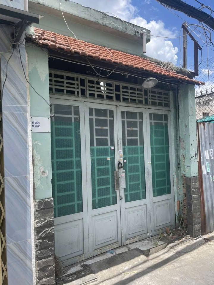 Nhà mặt tiền đường Số 1, Gò Vấp 18m² giá 2.2 tỷ - Vị trí trung tâm thuận lợi!