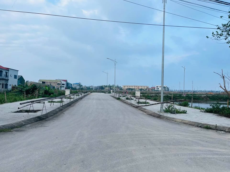 Đất Thạch Hưng 160m² giá thỏa thuận - Đường lớn 14m, thuận tiện giao thông!