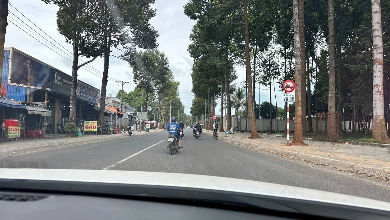 Đất mặt tiền Hương Lộ 2, Hòa Long, 287m² giá 4 tỷ - Cơ hội đầu tư sinh lời!