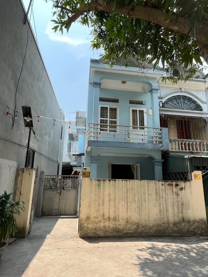 Nhà 2 tầng Tân Hòa, Hòa Bình 131m² giá 2 tỷ - Sẵn sàng vào ở!