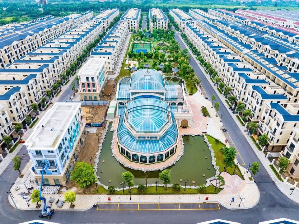 Townhouse Vinhomes Ocean Park 2, 120m² giá 18.5 tỷ - Cơ hội đầu tư tuyệt vời!