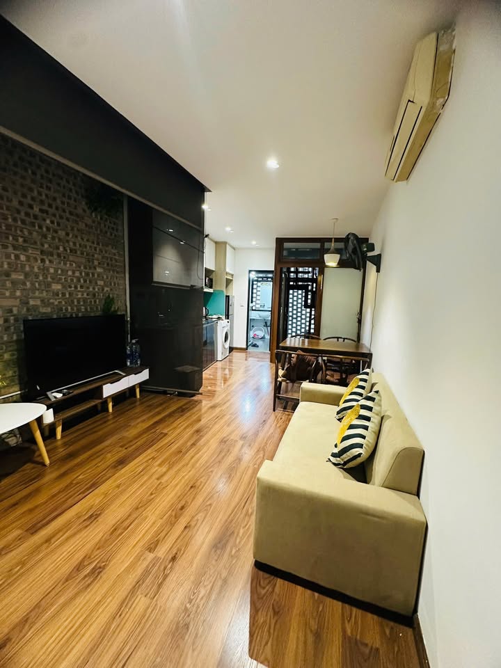 Nhà mặt phố Vọng, Hai Bà Trưng 55m² - Full đồ, cho thuê ngay!