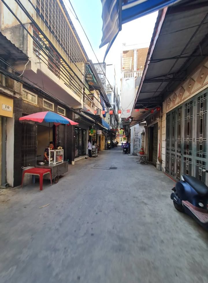 Nhà phố Lê Lợi Ngô Quyền 68m² giá thỏa thuận - Thiết kế hiện đại, chính chủ!