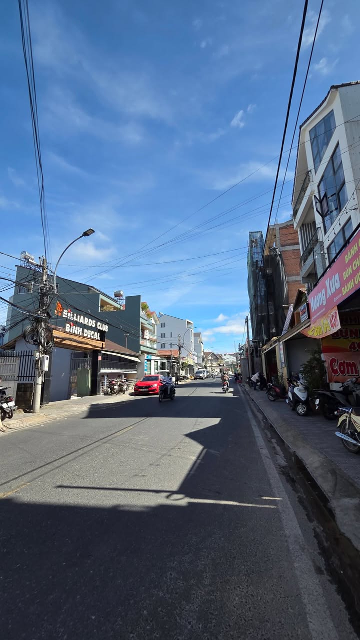 Mặt bằng cho thuê tại Đà Lạt 120m² giá 15 triệu - Kinh doanh sầm uất!