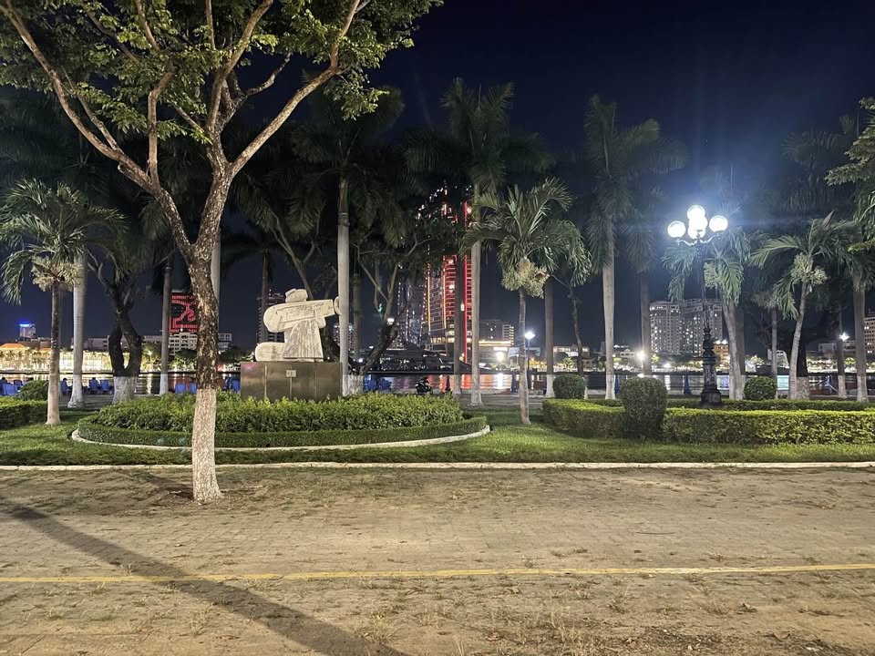 Đất nền 219 Trần Hưng Đạo, Đà Nẵng 83m² giá 4.25 tỷ - Vị trí đắc địa hiếm có!