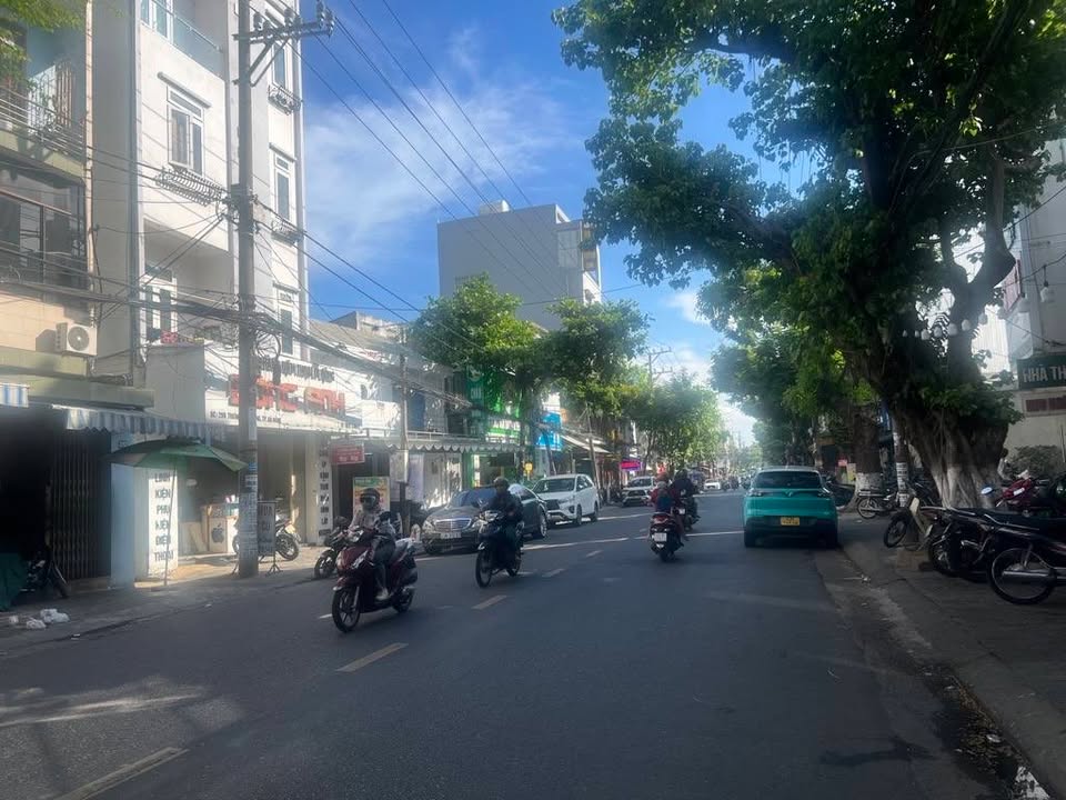 Nhà 3 tầng đường Trưng Nữ Vương, Hải Châu 80m² giá 14 tỷ - Sẵn sàng vào ở ngay!