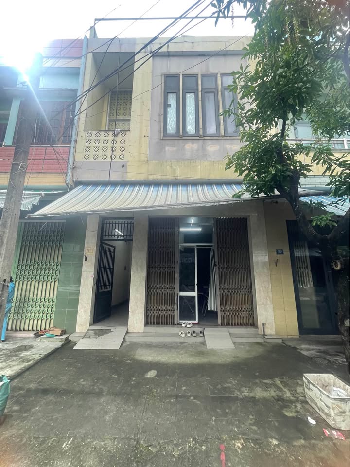 Nhà 2.5 tầng đường Vũ Quỳnh, quận Thanh Khê, 75m² giá 6.49 tỷ - Tiềm năng cho thuê cao!