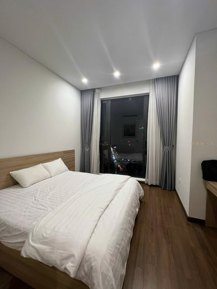 Căn hộ Sun Ancora 3 Lương Yên 2PN giá 20 triệu - View đẹp, nội thất full đồ!