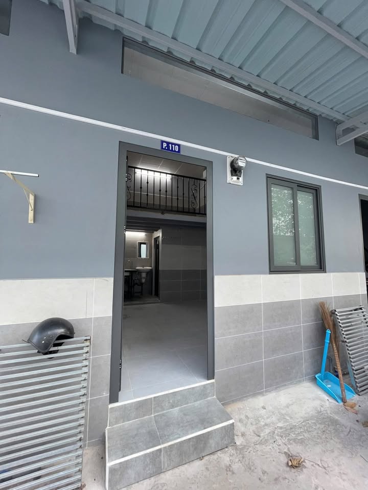 Phòng trọ sinh viên Làng Hoa Kiểng Bà Bộ 25m² giá 2.8 triệu - Không gian sống chất lượng!