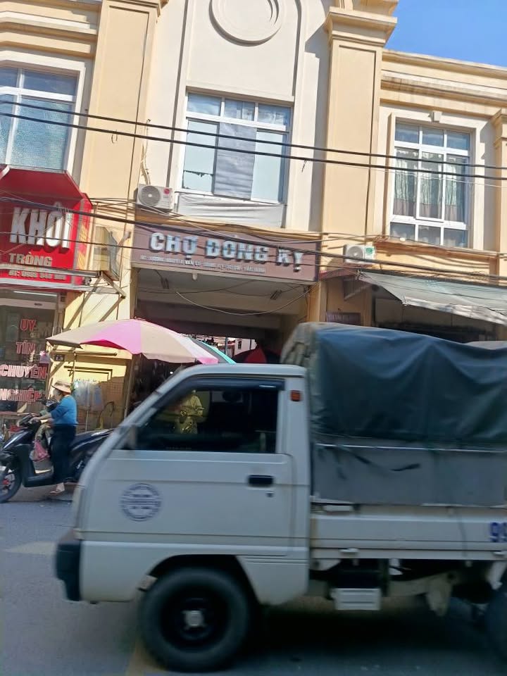 Nhà 2 tầng phố Di Tích, Đồng Kỵ 74m² giá 2.85 tỷ - Đầu tư sinh lời cực tốt!