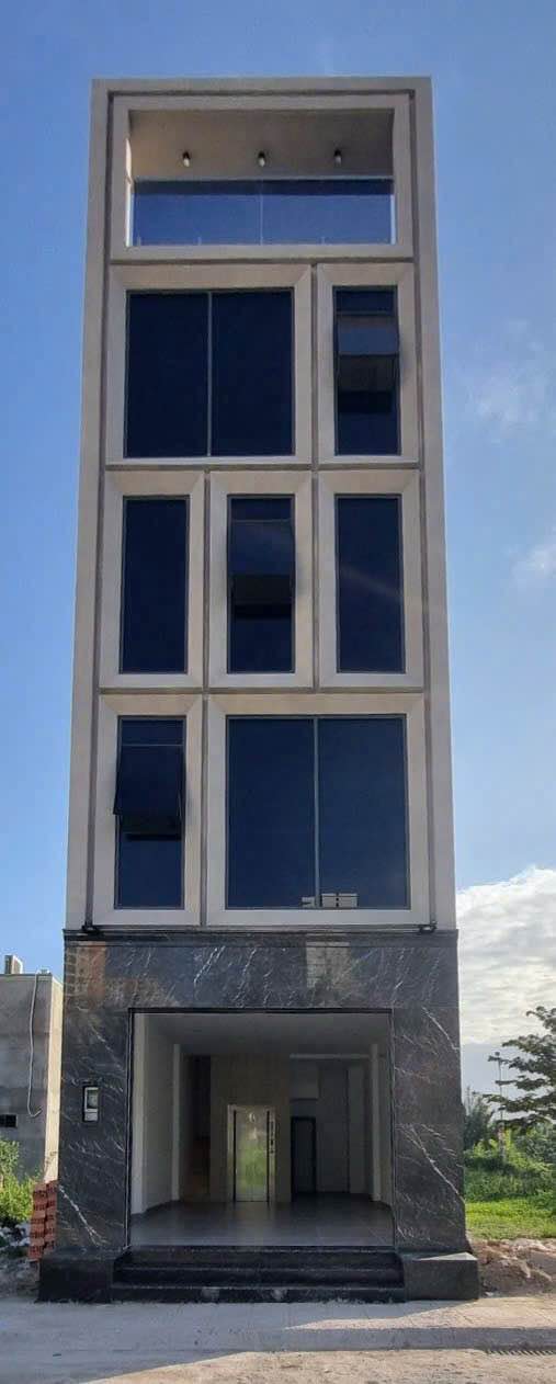 Nhà 5 tầng cho thuê gần chợ Bình Khánh, Quận 2 - Thích hợp làm văn phòng!