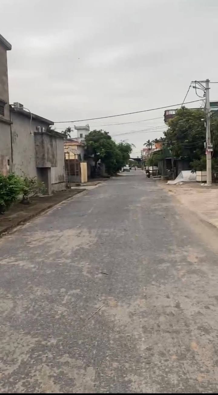 Đất mặt đường xã Vũ Lễ, Kiến Xương 85m² giá 10 triệu - Cơ hội kinh doanh lý tưởng!