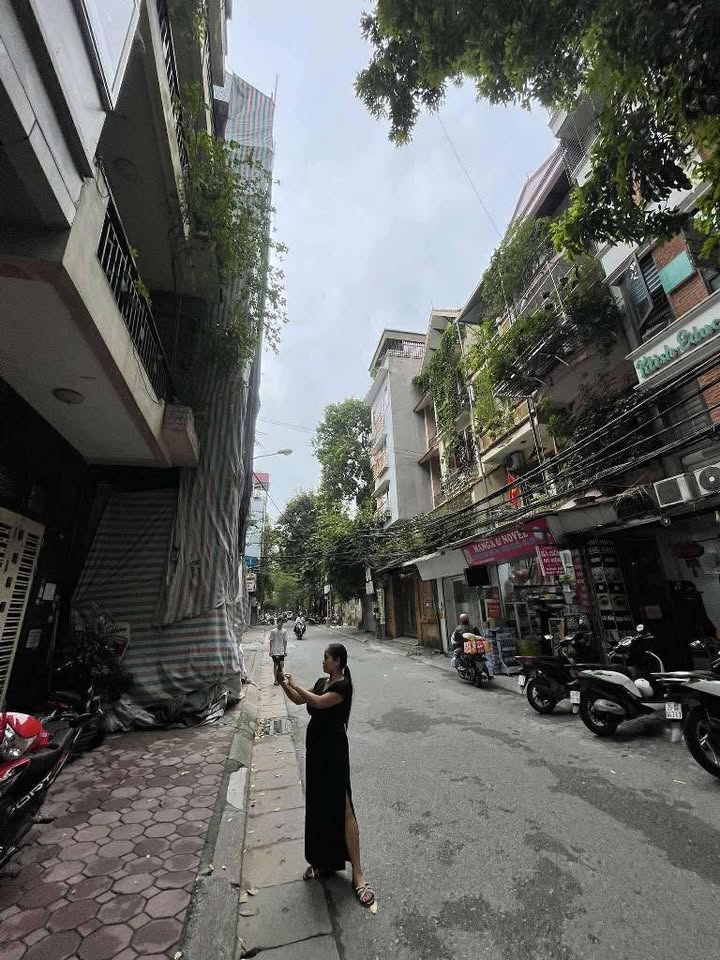 FrontHouse Tạ Quang Bửu 70m² giá 30 tỷ - Kinh doanh đỉnh cao tại trung tâm Bách Khoa!