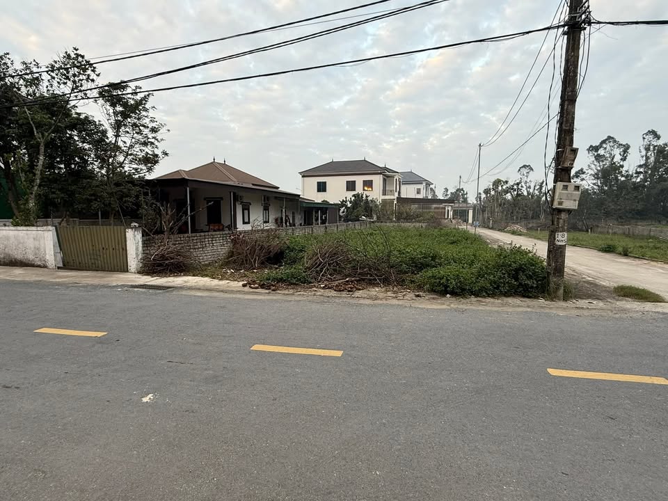 Đất góc đẹp Cửa Lò 200m² giá 4 tỷ - Tiềm năng kinh doanh cao!