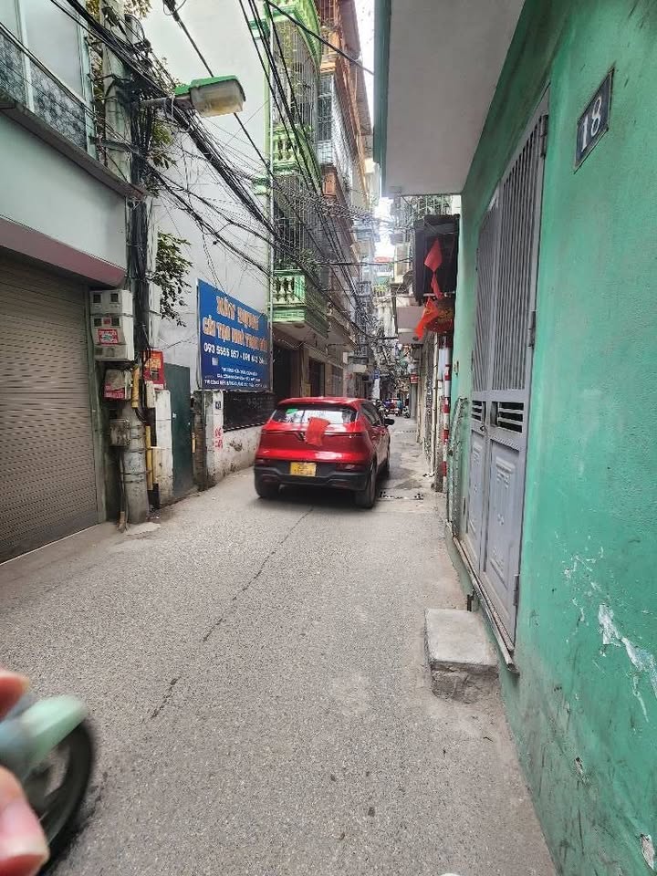 Nhà mặt ngõ Khương Đình 51m² giá 12.5 tỷ - Ô tô vào tận nơi, kinh doanh tốt!