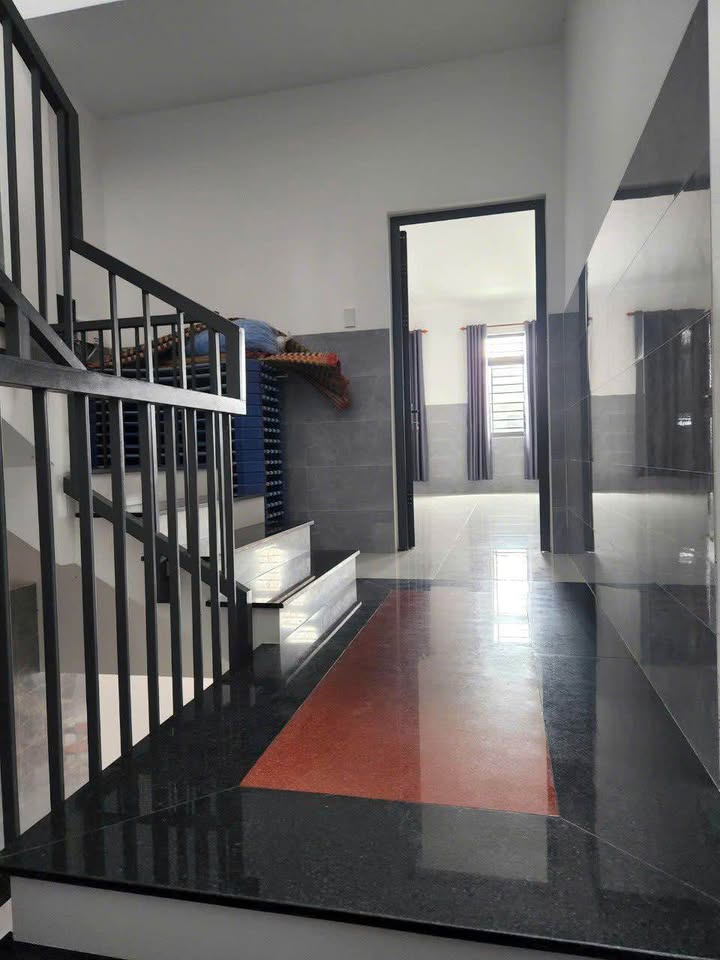 Nhà 3 tầng Điện Ngọc 130m² giá thỏa thuận - Vị trí vàng trung tâm!