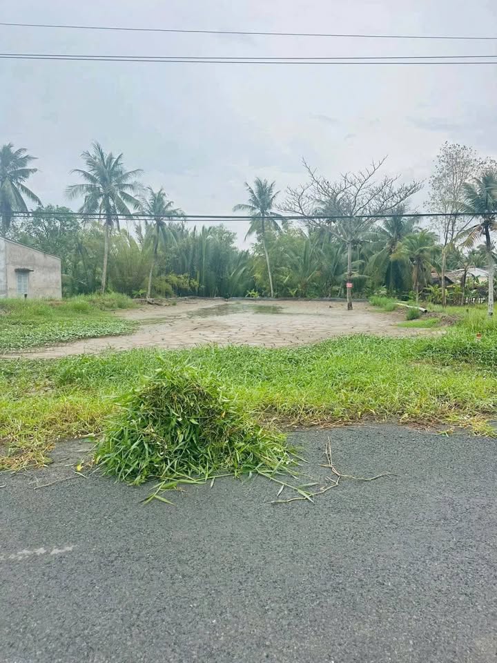 Đất mặt tiền Phường Hòa Thuận, Trà Vinh 480m² - Giá chỉ 57.6 tỷ VND, cơ hội đầu tư tuyệt vời!