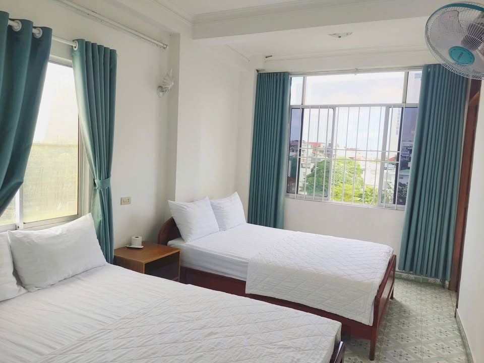 Khách sạn 5 tầng mặt tiền Đinh Tiên Hoàng, Lộc Thọ 112m² chỉ 40 tỷ - Đầu tư sinh lời ngay!