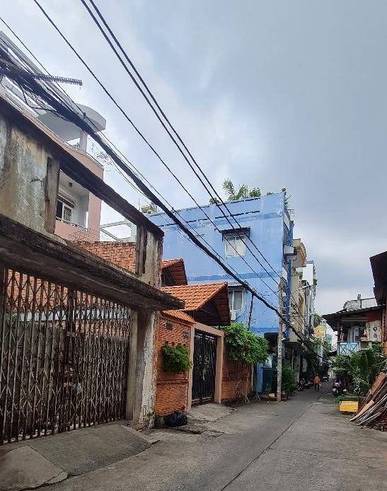 Nhà Lạc Long Quân Quận 11 118m² giá 9 tỷ - Thuận tiện xây mới!