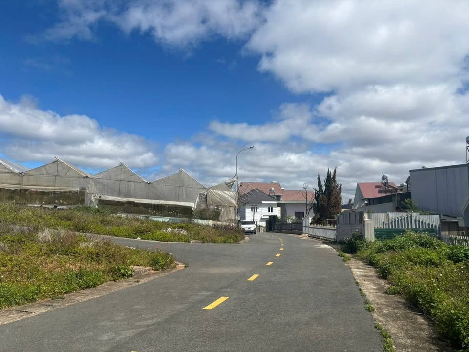 Đất Biệt Thự Đường Vạn Hạnh, Đà Lạt 206m² giá 9.27 tỷ - View thoáng đẹp!