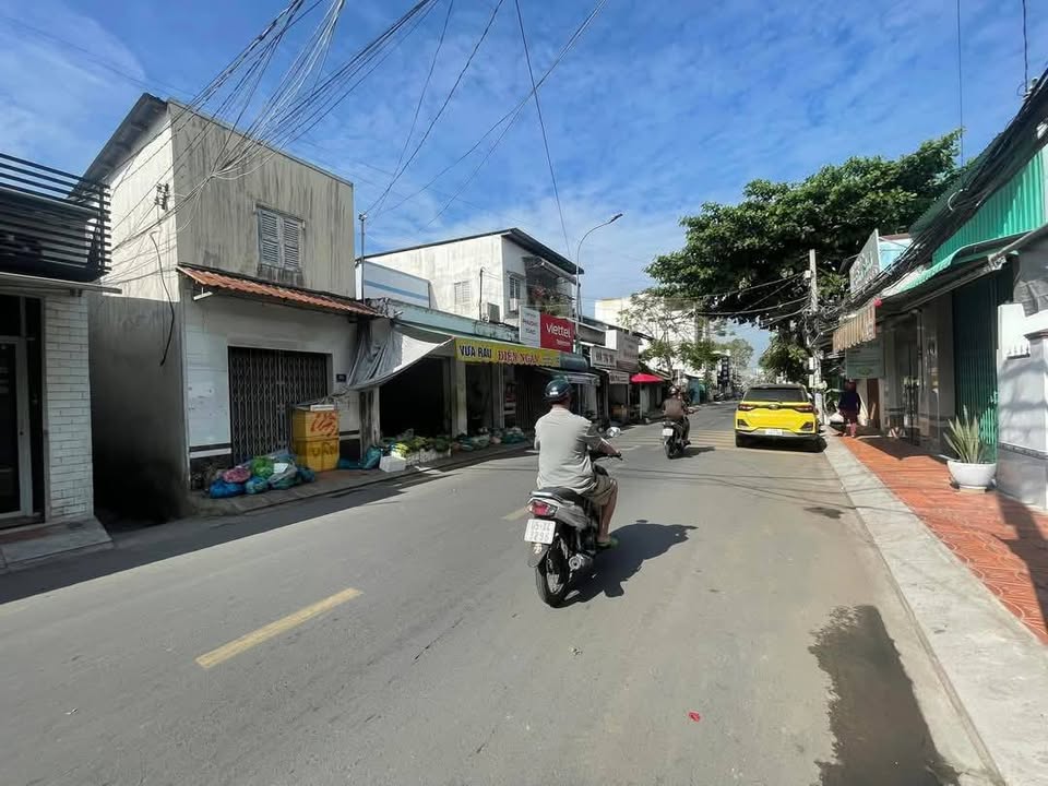 Nhà 2 mặt tiền đường Nguyễn Thị Minh Khai, TP Cần Thơ 163m² giá 9.999 tỷ - Đầu tư sinh lời ngay!