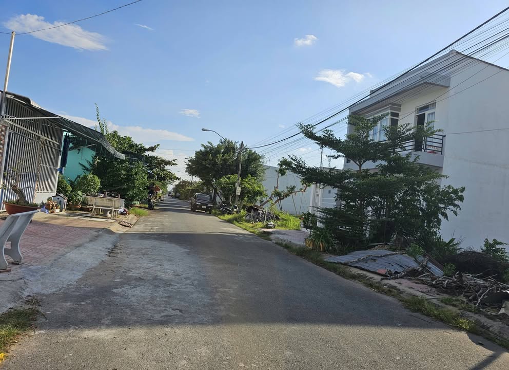 Bán đất nền 120m² đường 17A, phường 5 TP Vĩnh Long - Giá chỉ 1.4 tỷ!