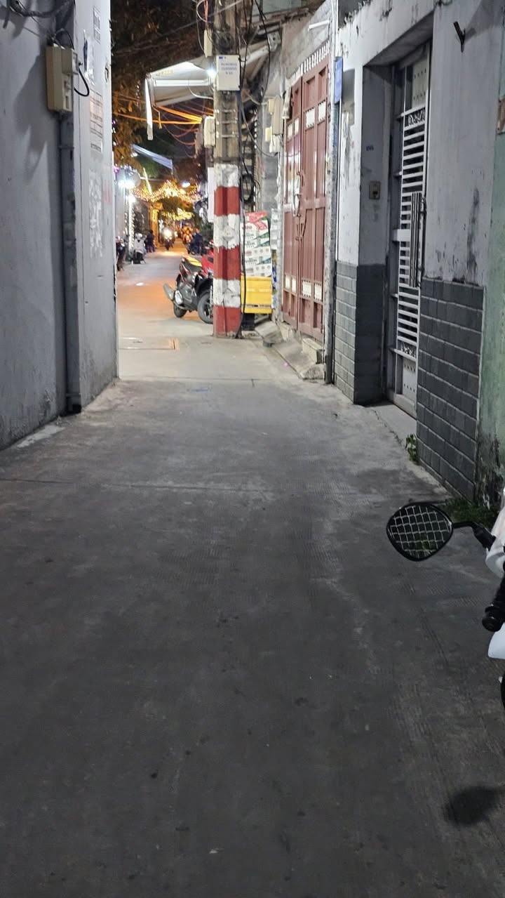 Căn hộ dịch vụ Tân Bình 128m² giá 9.5 tỷ - Đầu tư sinh lời ngay lập tức!