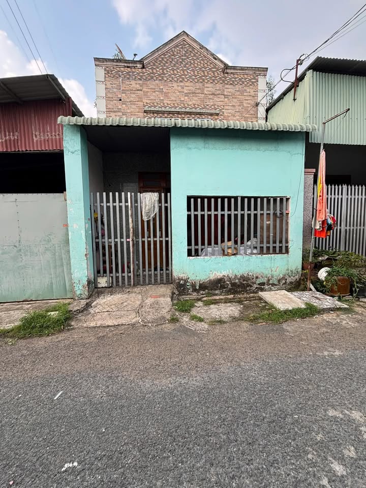 Nhà riêng ấp 3 An Phước, 63m² giá 1 tỷ - Sổ chung, gần cầu Ninh Hương!