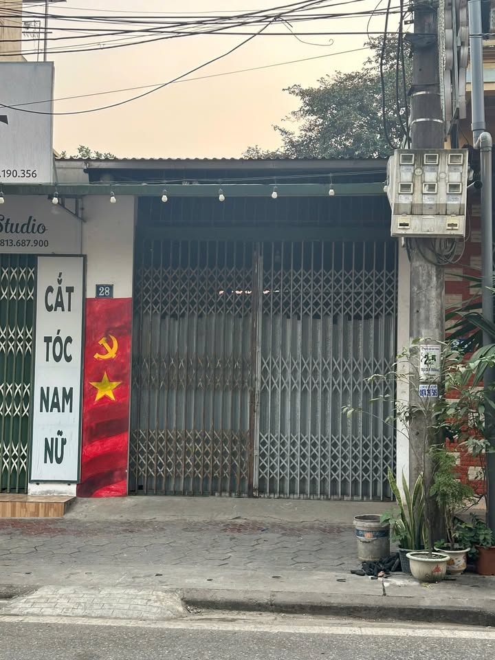 Nhà mặt phố Lê Hồng Phong, Phố Lu 88m² giá 1.1 tỷ - Đầu tư sinh lời ngay!