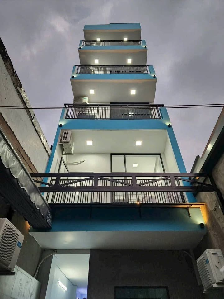 Phòng trọ Tân Phú 20m² - Ban công thoáng mát, tự do giờ giấc!