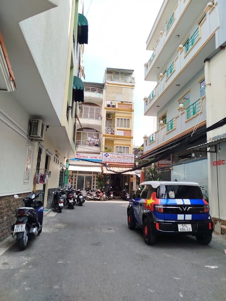 Nhà khu VIP Cư xá Nguyễn Cảnh Chân Quận 1 - 43.56m² giá 10.8 tỷ - An ninh 24/7!