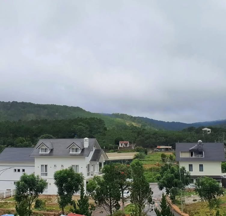 Cho thuê villa sân vườn Lang Biang 440m² giá 17 triệu - Không gian sống lý tưởng!