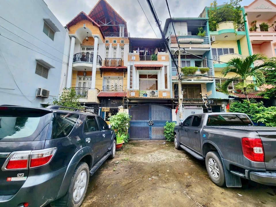 Nhà hẻm 69 Nguyễn Gia Trí, Bình Thạnh - 61m² giá 12.7 tỷ - Thương lượng ngay!