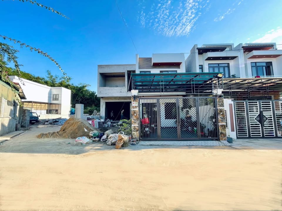 Đất thổ cư Quán Triều 100m² giá 900 triệu - Vị trí đông đúc, thuận tiện xây dựng!