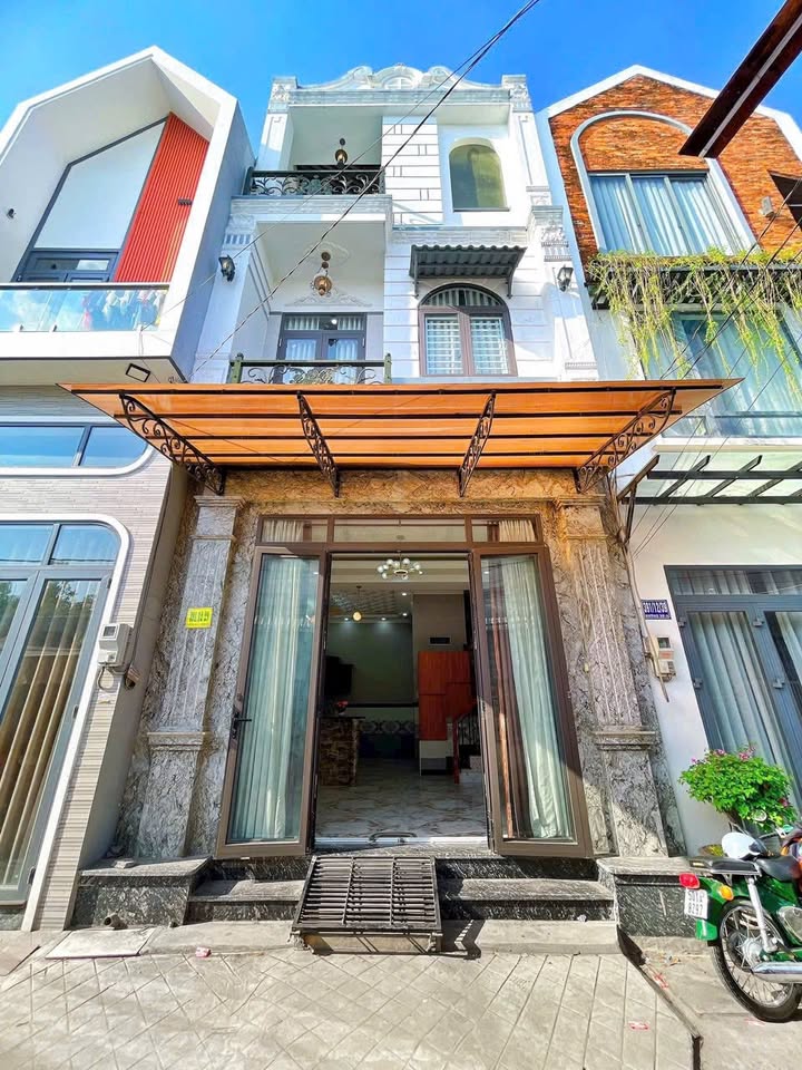 Nhà 3 tầng mới đẹp tại hẻm 391 đường 30/4, quận Ninh Kiều, 40m² chỉ 3.15 tỷ!