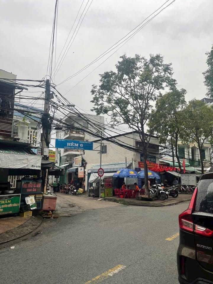 Nhà lầu đẹp hẻm 6 Bùi Thị Xuân, Ninh Kiều 19m² giá 900 triệu - Tiện ích xung quanh đa dạng!